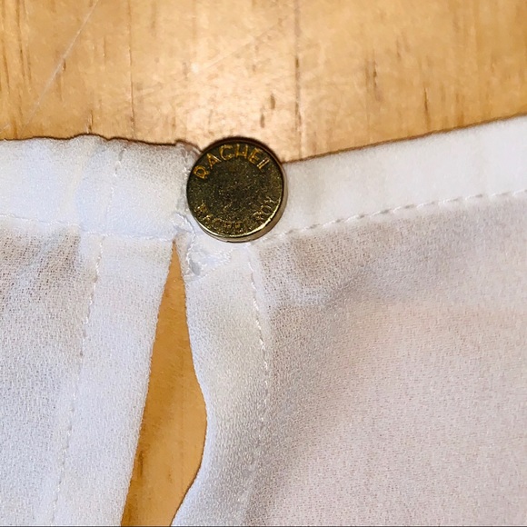 Rachael Roy White Pleated Cold Shoulder Tank - Picture 4 of 10